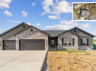 1232 Ole Town Brg, Ofallon, IL 62269