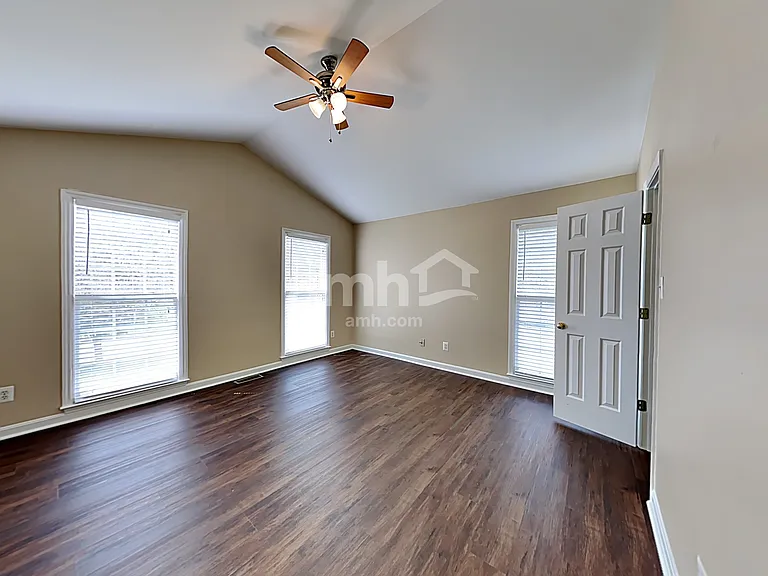 601 Shiretown Ln — Photo 10