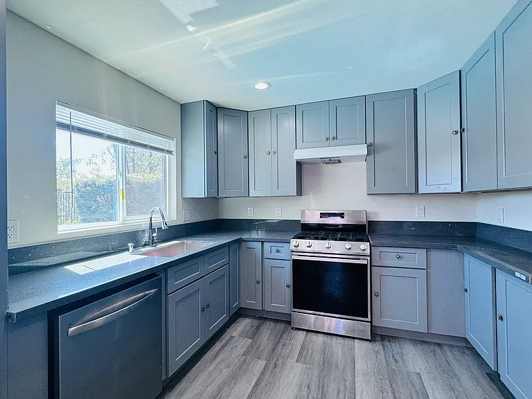 1160 Arturo St #2 — Photo 2