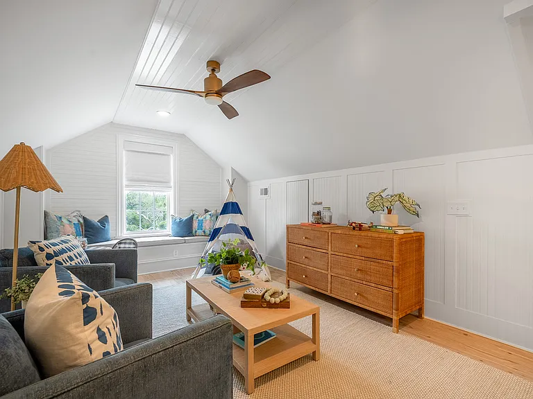108 Live Oak Dr — Photo 24