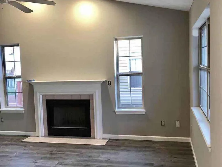 11257 Harrington Ln — Photo 8
