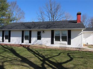 2575 W State St, Charleston, IL 61920