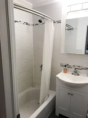 Rented by Francine Realty | media 19