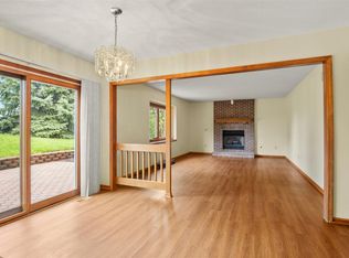 14824 Bitternut Ln, Fort Wayne, IN 46814