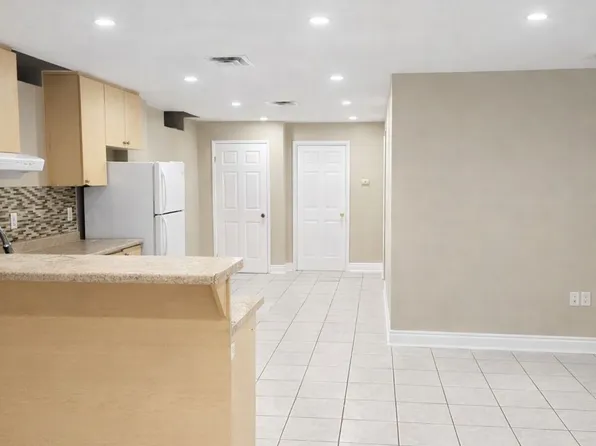 621 Dixon Rd #Basement, Toronto, ON M9W 1H7