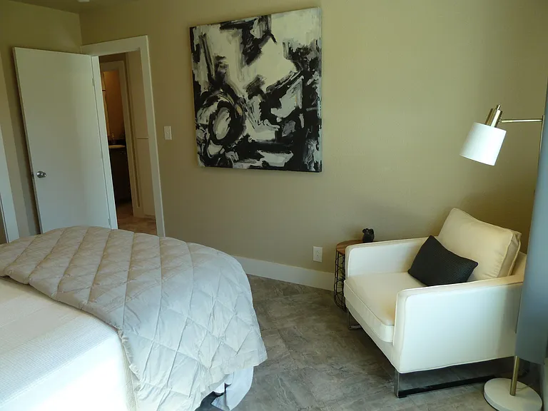 6802 La Salle Dr — Photo 24