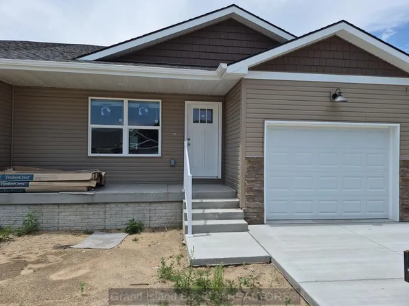 1842 Apple St, Grand Island, NE 68801