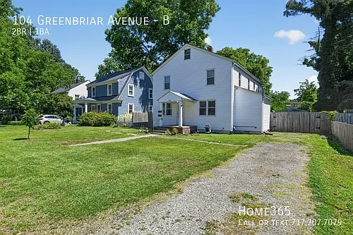 104 Greenbriar Ave #B Photo 1
