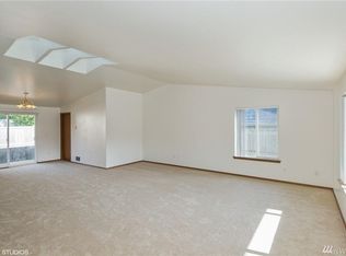 10705 Military Rd SW, Lakewood, WA 98498