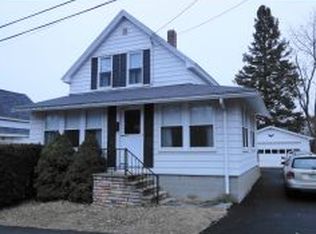 33 Mount Pleasant St, Derry, NH 03038