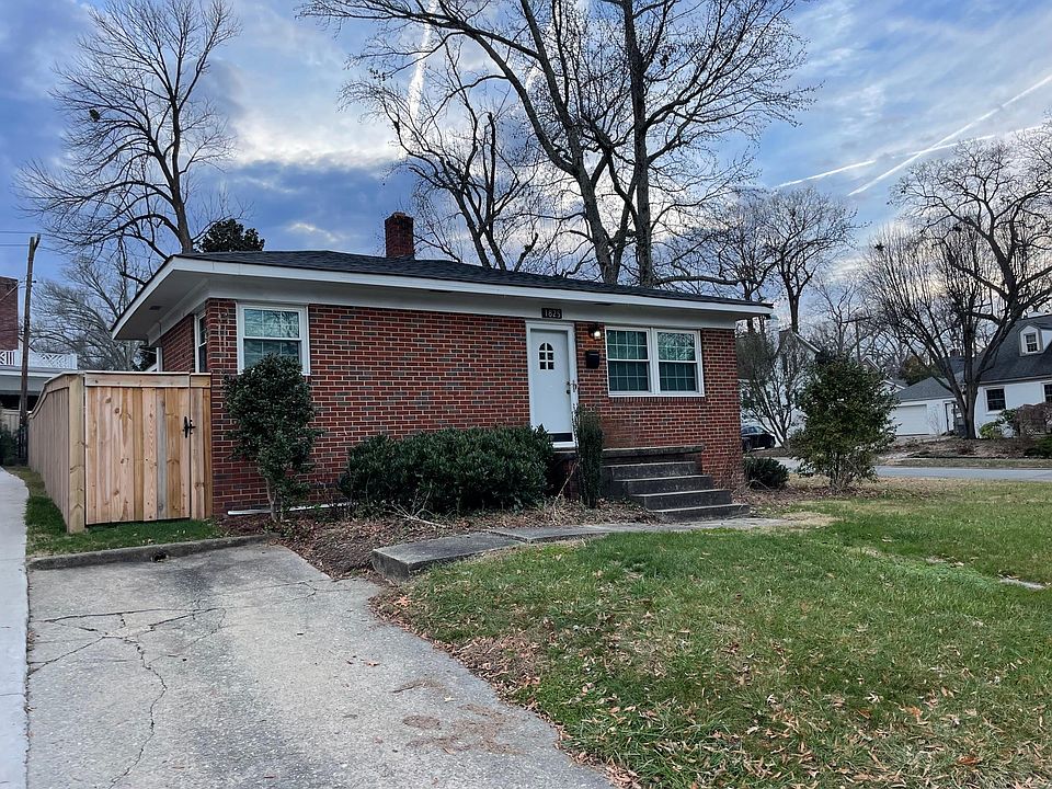 1st image of 1825 W Friendly Ave