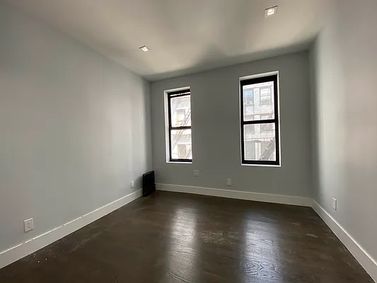 Rented by Bruma Realty LLC | media 2