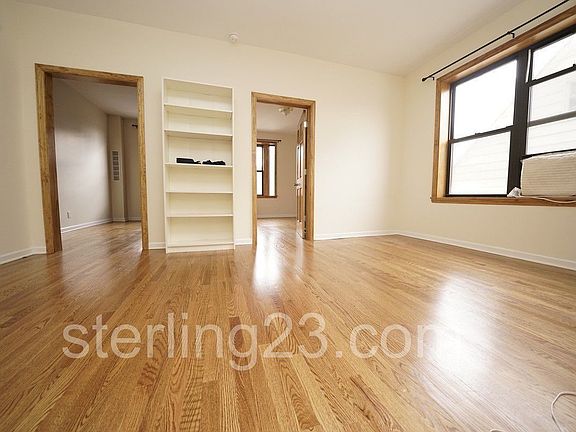 2nd image of 3106 38th St APT 11