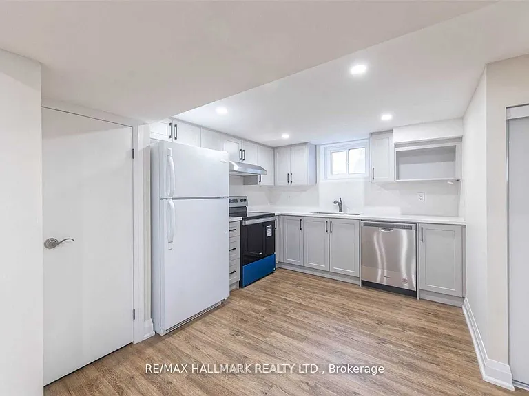 69 Barrymore Rd #BASEMENT — Photo 4