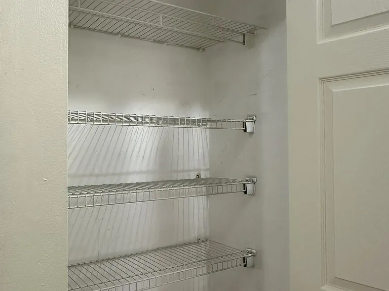 1900 Light Rd #204 — Photo 8