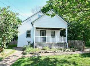 19 Cambridge St, Manchester, CT 06042