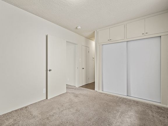 2nd image of 1135 Wilmington Blvd #412