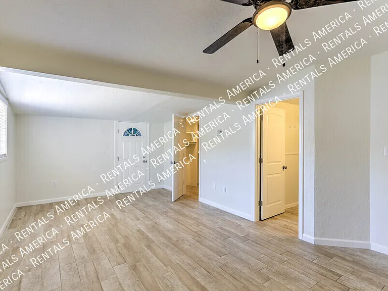 7210 E Elbow Bay Dr — Photo 10