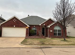 5504 Manassas Dr, Arlington, TX 76017