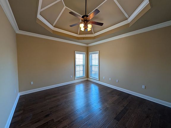 5th image of 5303 Barberry Ln