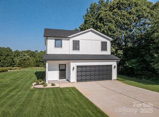 837 32nd St NE, Conover, NC 28613