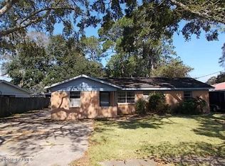 2911 Old Jeanerette Rd, New Iberia, LA 70563