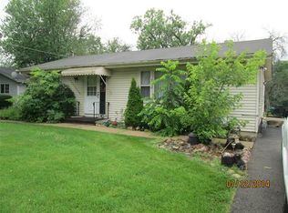 750 Riverside Ave, South Elgin, IL 60177