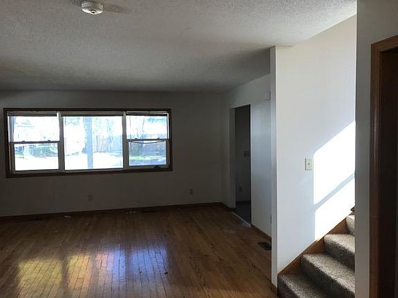 4th image of 4519 Camden Ave N