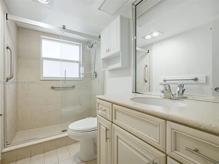 821 Cypress Blvd #307 — Photo 33