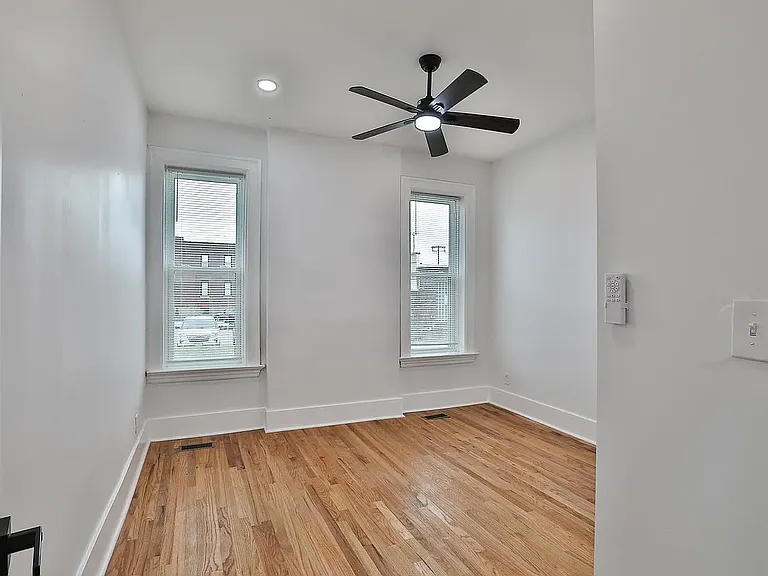 4370 Gibson Ave #1 — Photo 8