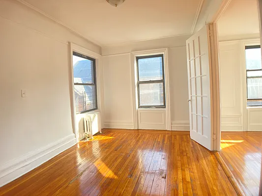 Rented by Bohemia Realty Group | media 10