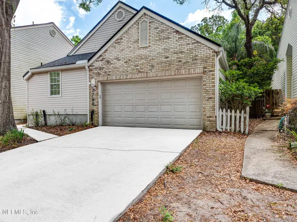 7760 MANASSAS Court E, Jacksonville, FL 32277