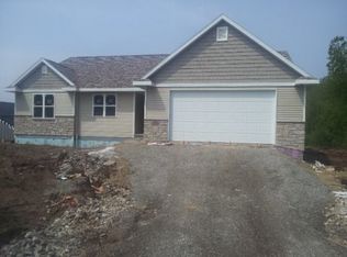 2739 Independence Ct, Appleton, WI 54914