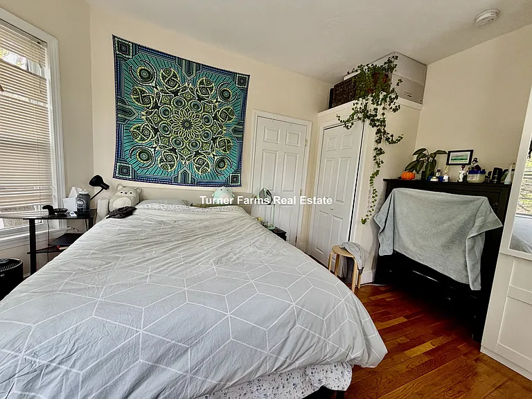 38 Bond St #22 — Photo 13