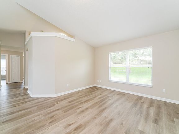 4th image of 13137 Moonflower Ct