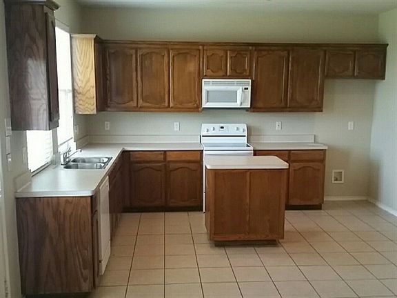3rd image of 3901 Old Richwood Ln
