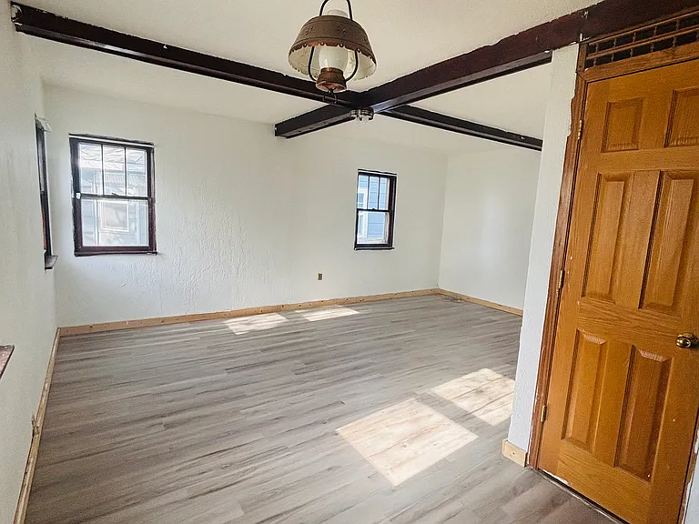 319 Dartmouth Ave — Photo 8