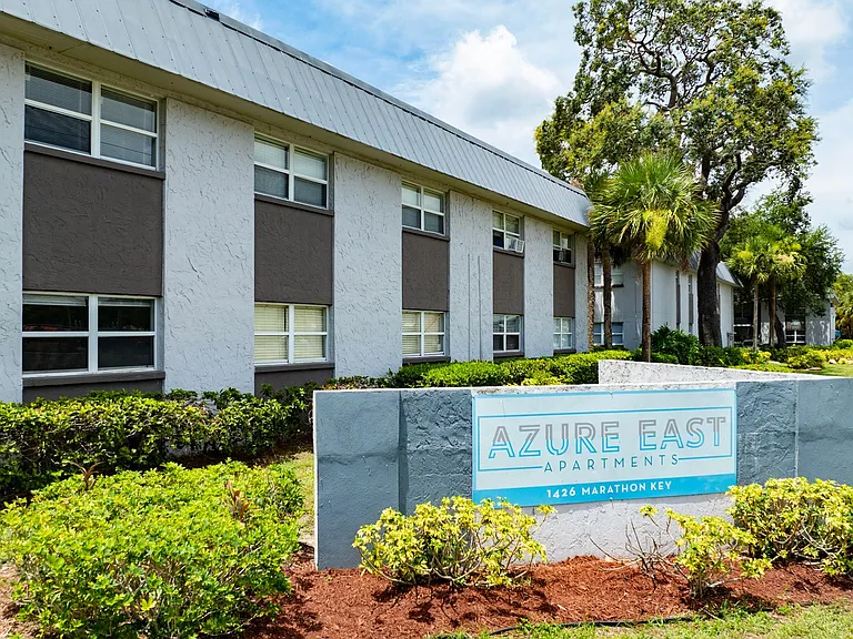 Azure East — Photo 5