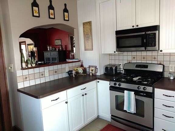 Serving area in kitchen