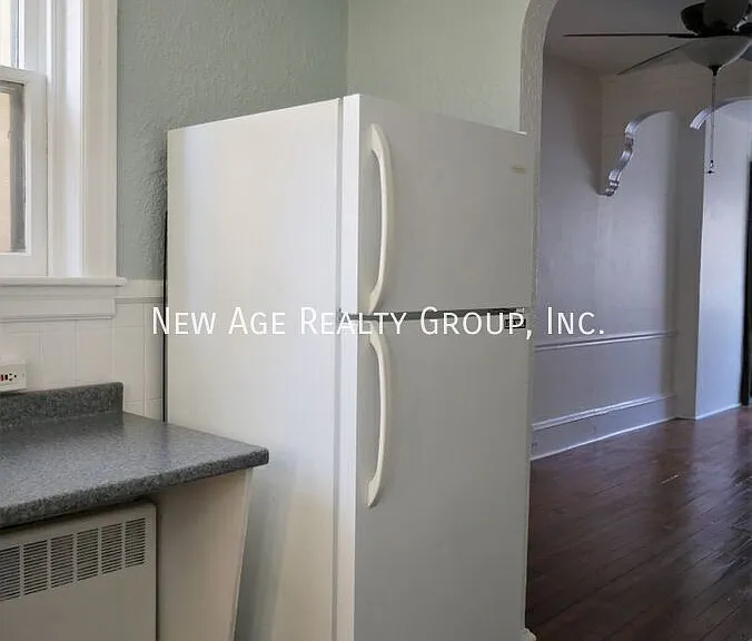 1322 Mifflin St — Photo 16