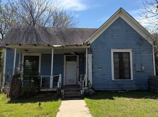 1122 N 14th St, Waco, TX 76707