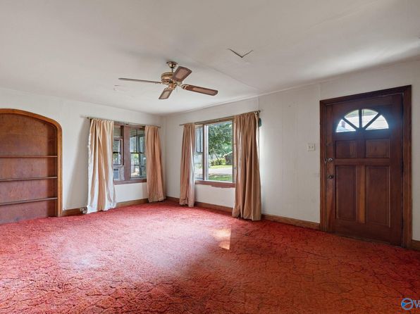 huntsville-alabama-440507463 picture