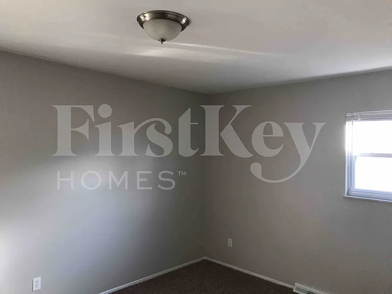 5994 Waldway Ln — Photo 16