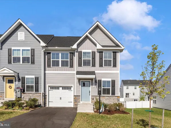 123 Bibury St, Martinsburg, WV 25405