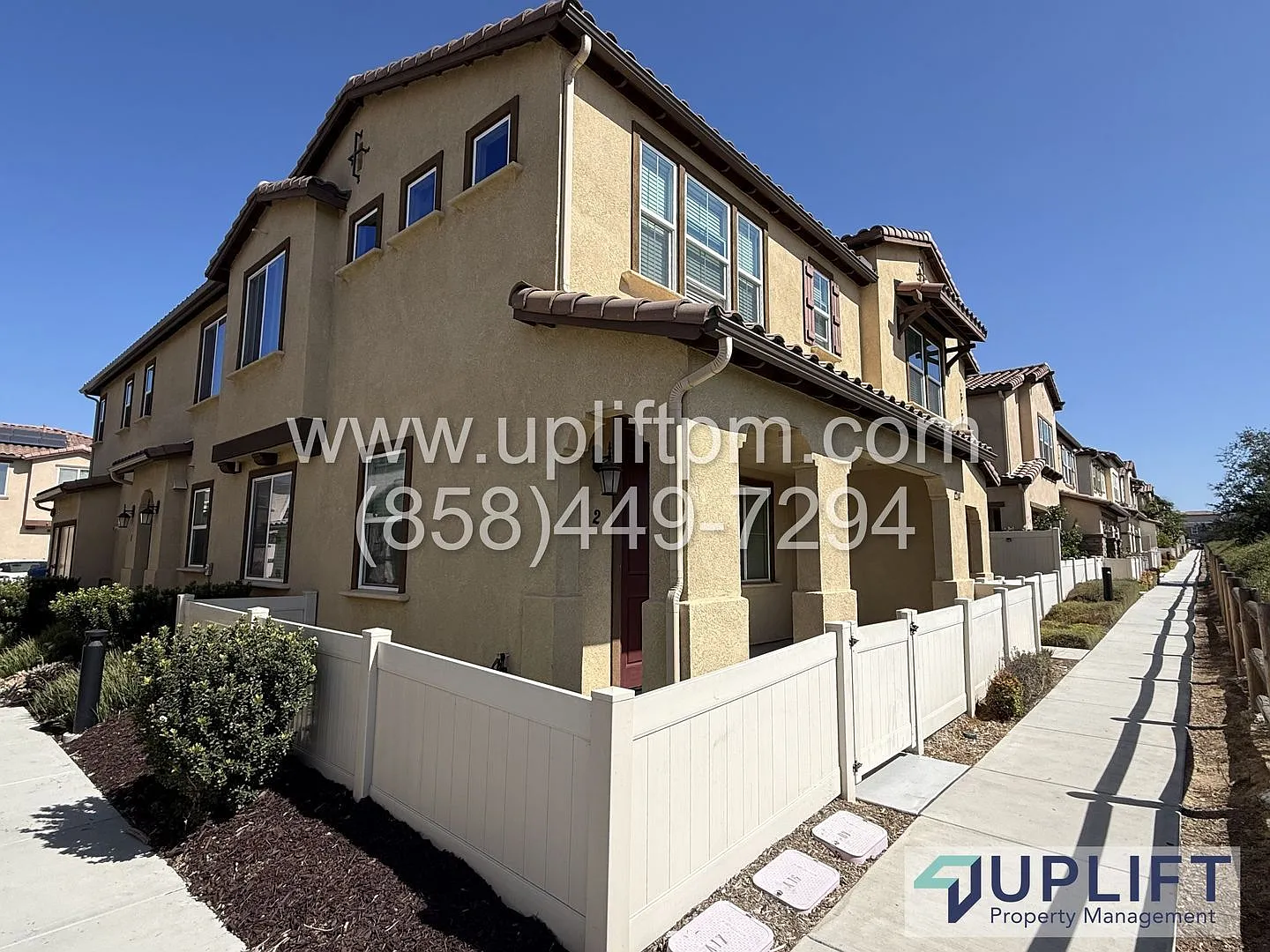 2 bed, 2.5 bath, 1583 sqft, $3,500 — Photo 2