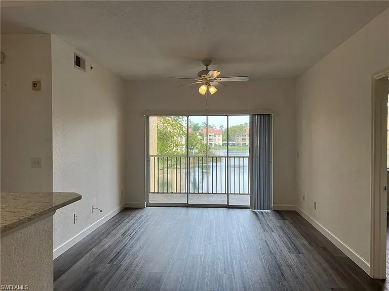 4650 Saint Croix Ln #725 — Photo 3