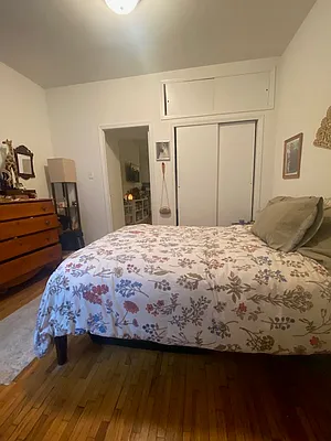 Rented by CitySites Real Estate Group | media 5