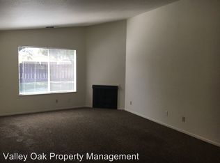 1205 W Roseburg Ave APT 5, Modesto, CA 95350