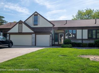 1024 Brookside Dr, Lansing, MI