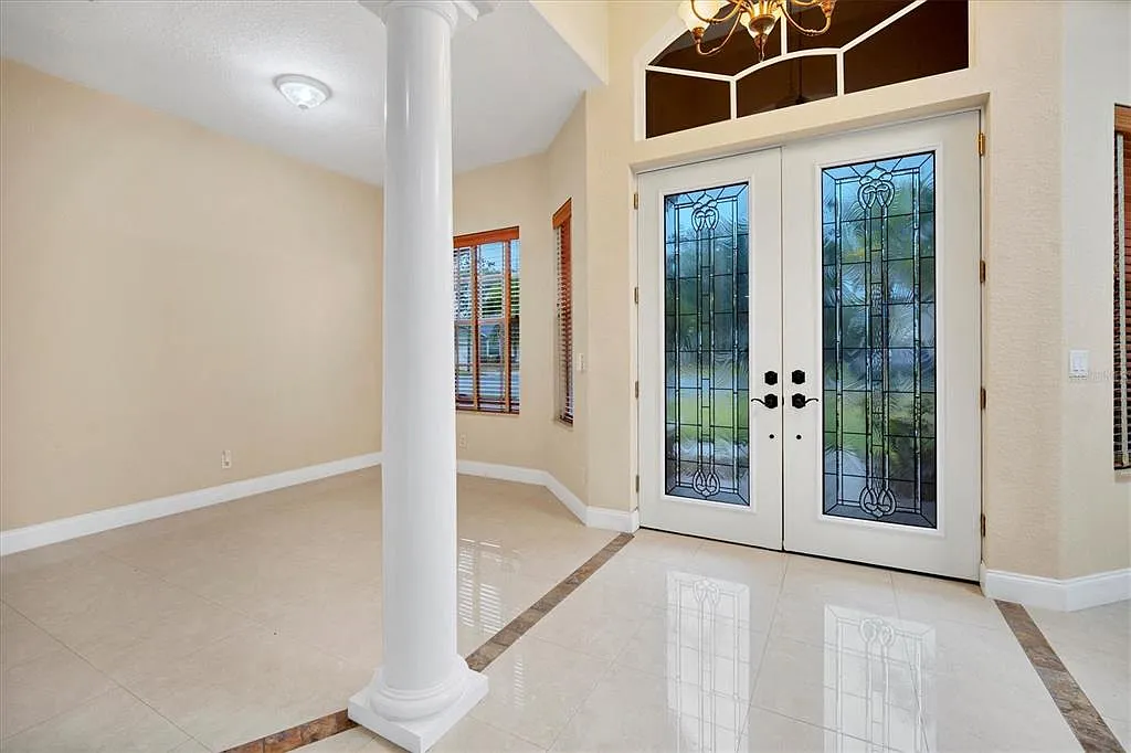 4 bed, 3.5 bath, 3521 sqft, $4,800 — Photo 3